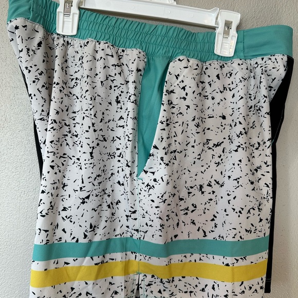 Born Primitive CrossFit shorts, M - Picture 2 of 4